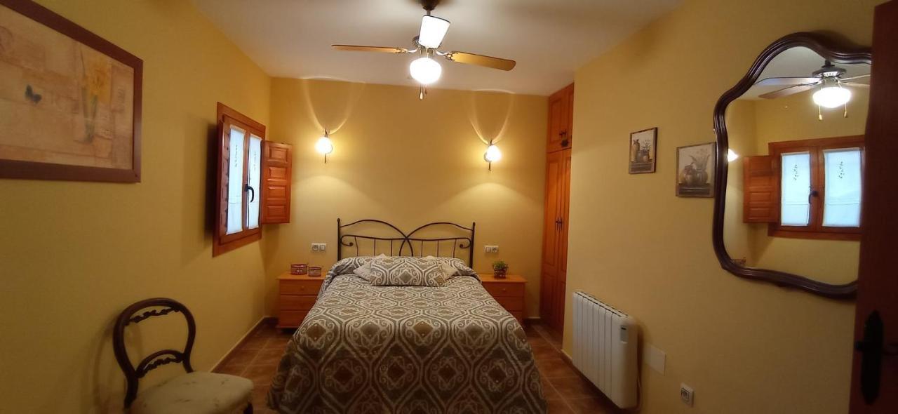 Casa Camille.Villares Elche de la Sierra Extérieur photo
